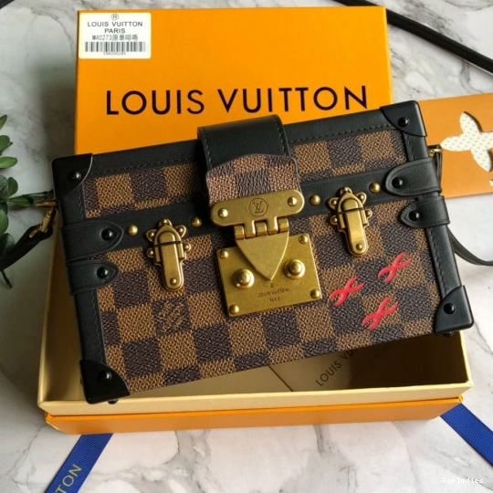 Fake Louis Bags PETITE LOUIS VUITTON MALLE 0824